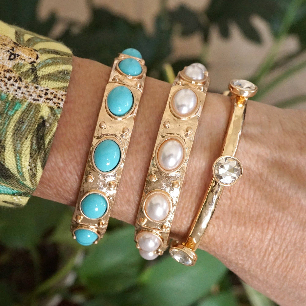 Sparkly clear crystals bangle in Gold Or Silver Tone
